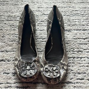 COPY - Tory Burch Snakeskin Pump size 9 1/2